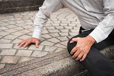 slip and fall out of court settlement amounts